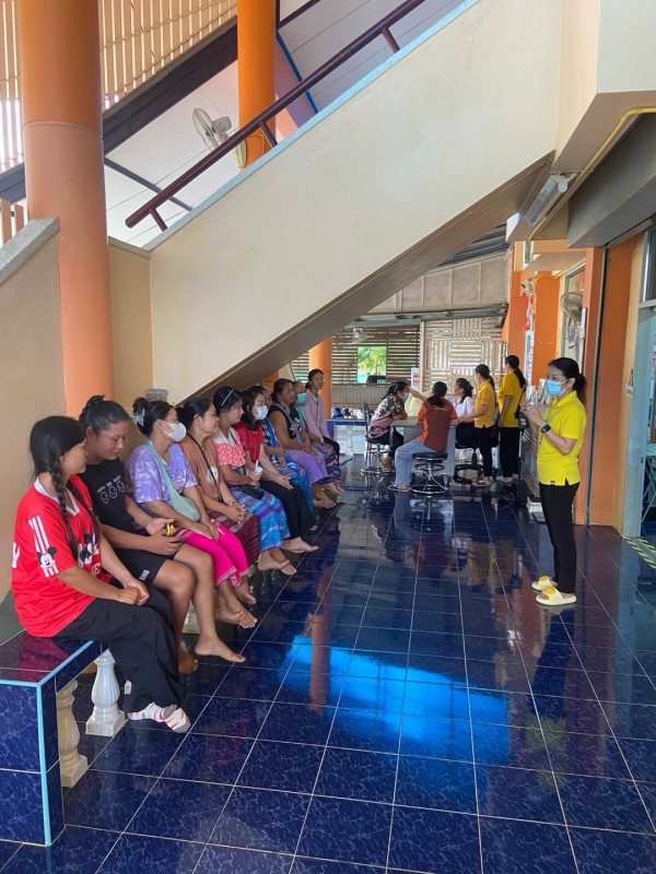 3 ต.ค.67 รพ.สต.บ้านสันป่าไร่ รณรงค์ตรวจคัดกรองมะเร็งปากมดลูก ด้วยชุดตรวจด้วยตนเอง HPV self sampling แก่สตรีกลุ่มเป้าหมาย จำนวน 40 ราย