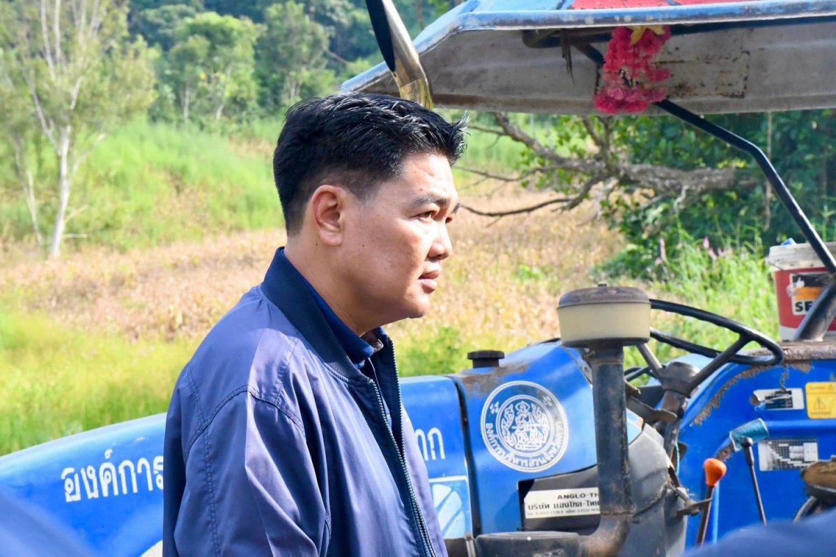 รองนายกองค์การบริหารส่วนจังหวัดตาก ลงพื้นที่ตรวจการทำงานของเครื่องจักรกลหนัก ในพื้นที่ตำบลพบพระ อำเภอพบพระ จังหวัดตาก 
