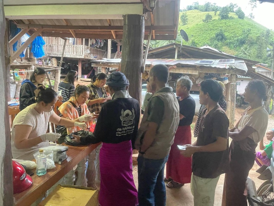 19-20 ตค. 67 อาสาสมัครสาธารณสุข หมู่ที่ 2 บ้านตีนธาตุ คัดกรองกลุ่มเสี่ยงโรคความดันโลหิตสูงและโรคเบาหวาน ในประชากรอายุ 35