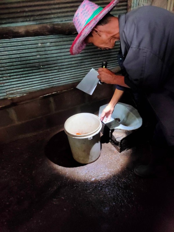 9 พ.ย.67 รพ.สต.บ้านสันป่าไร่ร่วมกับอาสาสมัครสาธารณสุขหมู่ที่2,3และ5 สำรวจและทำลายแหล่งเพาะพันธ์ลูกน้ำยุงลาน รอบที่ 1 เดือนพฤศจิกายน