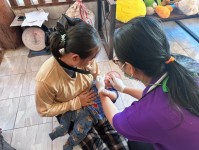 14 พ.ย.67 รพ.สต.บ้านสันป่าไร่ ออกหน่วยฉีดวัคซีนเด็กอายุ 2 เดือน ถึง 4 ปี และ นร.ป.6 หมู่ 6 บ้านห้วยกระทิง จำนวน 24 ราย พร้อมทั่งเจาะเลือดตรวจ hct , จ่ายยา para syr , ferrous syr และ ยืนยันตัวตน(Authen)