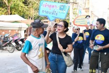 ฝ่ายประชาสัมพันธ์ อบจ.ตาก ลงพื้นที่จัดกิจกรรมประชาสัมพันธ์รณรงค์การเลือกตั้งนายกองค์การบริหารส่วนจังหวัดตาก ในเขตพื้นที่อำเภอเมืองตาก