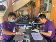 22 พ.ย. 67 นายอดิศร เทียนพานิช ผอ.รพ.สต.บ้านสันป่าไร่ ร่วมกับนายกันตพงศ์ ฉลากมงคล ผู้ช่วยเจ้าหน้าที่สาธารณสุขและน.ส.วาสนา กึกก้องโลกา พยาบาลวิชาชีพปฎิบัติการ ตรวจอุจจาระเพื่อค้นหาไข่พยาธิในโครงการตรวจหาหนอนพยาธิในเด็กนักเรียนโรงเรียนพระราชดำริโรงเรียนบ้าน