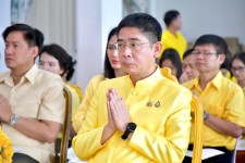 หัวหน้าส่วนราชการในสังกัด อบจ.ตาก เข้าร่วมพิธีเจริญพระพุทธมนต์ เฉลิมพระเกียรติถวายพระพระชัยมงคลแด่พระบาทสมเด็จพระเจ้าอยู่หัว 