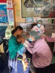 11 ธ.ค.67 รพ.สต.บ้านสันป่าไร่ ให้บริการฉีดวัคซีนเด็ก อายุ 2 เดือน ถึง 4 ปี ตรวจสุขภาพช่องปาก เจาะเลือดเพื่อตรวจหาความเข้มข้นเลือด และยืนยันตัวตน