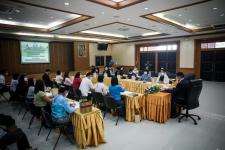 นายกองค์การบริหารส่วนจังหวัดตาก พร้อมทั้งคณะผู้บริหารและเจ้าหน้าที่ที่เกี่ยวข้อง ประชุมหารือแนวทางการผลักดันงบประมาณปี 2566