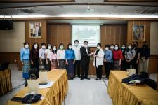 นายกองค์การบริหารส่วนจังหวัดตาก พร้อมทั้งคณะผู้บริหารและเจ้าหน้าที่ที่เกี่ยวข้อง ประชุมหารือแนวทางการผลักดันงบประมาณปี 2566