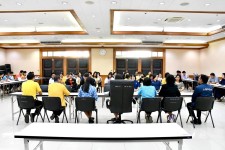 ผอ. กกต. อบจ. ตาก ประชุมซักซ้อมการรับสมัครรับเลือกตั้ง ส.อบจ.ตาก