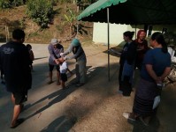 15 ม.ค.68 รพ.สต.บ้านสันป่าไร่ รณรงค์หยอดวัคซีนป้องกันโรคโปลิโอ รอบแรก ในพื้นที่รับผิดชอบ จำนวน 5 หมู่บ้าน ผู้รับบริการ เด็กไทย 183 คน + เด็กต่างชาติ จำนวน 230 คน รวม 413 คน