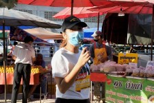 ฝ่ายประชาสัมพันธ์ อบจ.ตาก ลุยตลาดนัดวังเจ้า