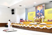 อบจ.ตาก เข้าร่วมพิธีวางพานพุ่มดอกไม้สด เนื่องในวันสมเด็จพระนเรศวรมหาราชฯ