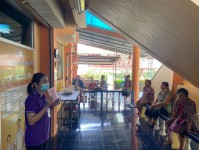 25 ก.พ.2568 เวลา 13.00 น. รพ.สต.บ้านสันป่าไร่ จ่ายยาให้แก่ผู้ป่วยโรคความดันโลหิตสูง กลุ่มที่ 2  , ทำกิจกรรมกลุ่มแลกเปลี่ยนเรียนรู้ , นับจำนวนยา และทบทวนความเข้าใจเรื่องการทานยา ก่อนผู้ป่วยกลับบ้าน