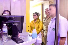 นายก อบจ.ตาก ร่วมเป็นเกียรติและกล่าวต้อนรับในพิธีเปิดโครงการคัดกรองมะเร็งเต้านมโดยเครื่องเอกซเรย์เต้านมเคลื่อนที่ (Mammogram) และ คัดกรองมะเร็งปากมดลูกฯ เฉลิมพระเกียรติพระบาทสมเด็จพระเจ้าอยู่หัว