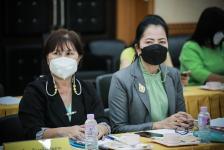 เข้าร่วมประชุม ร่วมกับ หน่วยงานทางการศึกษาจังหวัดตาก เพื่อหารือแนวทางการดำเนินโครงกาวันที่ 1 ธันวาคม 2564 นายณัฐวุฒิ ทวีเกื้อกูลกิจ นายกองค์การบริหารส่วนจังหวัดตาก มอบหมายให้ นางวันทนา วิรัชเกษม รองปลัดองค์การบริหารส่วนจังหวัด รักษาราชการแทน ปลัดองค์การบร