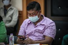 เข้าร่วมประชุม ร่วมกับ หน่วยงานทางการศึกษาจังหวัดตาก เพื่อหารือแนวทางการดำเนินโครงกาวันที่ 1 ธันวาคม 2564 นายณัฐวุฒิ ทวีเกื้อกูลกิจ นายกองค์การบริหารส่วนจังหวัดตาก มอบหมายให้ นางวันทนา วิรัชเกษม รองปลัดองค์การบริหารส่วนจังหวัด รักษาราชการแทน ปลัดองค์การบร