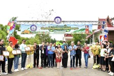 นายกองค์การบริหารส่วนจังหวัดตาก เป็นประธานเปิดโครงการบริหารจัดการขยะมูลฝอยรวมและของเสียอันตรายชุมชน ประจำปีงบประมาณ พ.ศ. 2568