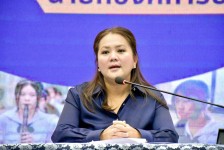 นายก อบจ.ตาก มอบงบประมาณสนับสนุนโรงเรียนตากพิทยาคม 897,500 บาท 