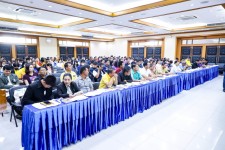 นายกจอย นายก อบจ.ตาก????เป็นประธานเปิดโครงการประชุมสัมมนาเชิงปฎิบัติการ