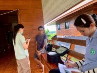 วันที่ 4 มิถุนายน  68 เจ้าหน้าที่โรงพยาบาลส่งเสริมสุขภาพตำบลบ้านสันป่าไร่ ร่วมกับเจ้าหน้าที่โรงพยาบาลแม่ระมาด ได้ลงพื้นที่เยี่ยมบ้านกลุ่ม Palliative Care จำนวน 2 คน ,ผู้ป่วยโรคมะเร็ง จำนวน 2 คน และผู้ป่วยข้อเข่าเสื่อม จำนวน 1 คน ให้คำแนะนำผู้ป่วยและญาติใน