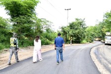 นายกจอย (นายก อบจ.ตาก) ลงพื้นที่ตรวจติดตามโครงการปรับปรุงถนน อ.แม่ระมาด จ.ตาก