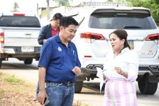 นายกจอย (นายก อบจ.ตาก) เดินหน้าขับเคลื่อนโครงการถนนปลอดภัยติดตั้งไฟฟ้าแสงสว่าง ในพื้นที่ อ.แม่สอด - อ.แม่ระมาด 