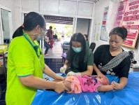 11 มิ.ย.68 รพ.สต.บ้านสันป่าไร่ ฉีดวัคซีนเด็ก อายุ 2 เดือน ถึง 4 ปี จำนวน 20 ราย และตรวจสุขภาพช่องปาก,เคลือบฟลูออไรด์,ให้ทันตสุขศึกษาแก่ผู้ปกครองเด็ก,เจาะเลือดตรวจ Hct,จ่ายยา para syrและferrous syr