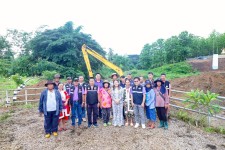 นายกจอย นายก อบจ.ตาก ลงพื้นที่ตรวจการทำงานของเครื่องจักร บ้านปางส้าน ต.บ้านด่านแม่ละเมา อ.แม่สอด