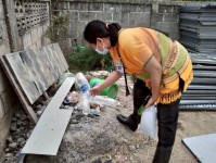 13 มิถุนายน 2568 รพ.สต.บ้านสันป่าไร่ร่วมกับอาสาสมัครสาธารณสุขหมู่ที่ 5 บ้านสันป่าไร่และอบต.พระธาตุ ออกควบคุมโรครอบที่1 เคส นส.พิชชญา ติ๊บลังกา ผลการดำเนินงาน บ้านผู้ป่วย ภาชนะทั้งหมด 17  ชิ้น ไม่พบลูกน้ำยุงลาย รอบบ้านผู้ป่วยรัศมี 100 เมตร หลังคาเรือนทั้งห