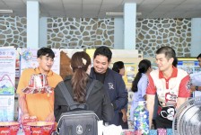 นายกจอย (นายก อบจ.ตาก) นำทีมอบจ. ตาก ร่วมงานแม่สอดไพรด์ 2025