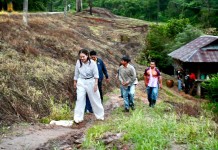 นายกจอย ลงพื้นที่ตรวจติดตามการทำงานของเครื่องจักรกลในพื้นที่ ต.แม่ต้าน อ.ท่าสองยาง จ.ตาก 