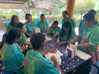 29 มิถุนายน 2568 นายอดิศร เทียนพานิช ผอ.รพ.สต.บ้านสันป่าไร่ นางเสาร์แก้ว อ่วมพิทยา เจ้าพนักงานสาธารณสุข ร่วมกับ อสม.นักวิทยาศาสตร์การแพทย์ชุมชนและอสม.หมู่ที่ 3 บ้านป่าไร่เหนือ ตรวจสารปนเปื้อนในอาหารและสารโพลาร์ในน้ำมันทอดซ้ำ จำนวน 9 ร้าน ผล