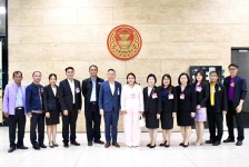 (นายกจอย) นายกองค์การบริหารส่วนจังหวัดตากเข้าประชุมชี้แจงต่อคณะอนุกรรมาธิการจังหวัด