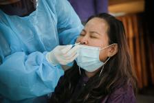 อบจ.ตาก ตรวจคัดกรองด้วยชุดตรวจ Atigen Test Kid (ATK) ให้แก่บุคลากรในสังกัด ตามนโยบาย นายก อบจ.ตาก เพื่อป้องกันการแพร่ระบาดของโรค covid-19