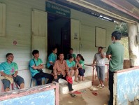 13 สิงหาคม 2568 รพ.สต.บ้านสันป่าไร่ร่วมกับนายกัณตพงศ์ ฉลากมงคล ผู้ช่วยเจ้าหน้าที่สาธารณสุข สสช.บ้านห้วยกระทิงและอาสาสมัครสาธารณสุข ม.6 บ้านห้วยกระทิง ออกตรวจร้านขายของชำ จำนวน 5 ร้าน พบมีร้านค้าจำหน่ายสินค้าหมดอายุ จำนวน 2 ร้าน จำหน่ายเครื่องสำอางค์ที่ห้า