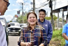 นายกจอย (นายก อบจ.ตาก) สนับสนุนเครื่องจักรพร้อมน้ำมันเชื้อเพลิง งบประมาณ 23,900 บาท ขุดลอกคลองสาธารณะ ในพื้นที่ อ.แม่สอด 