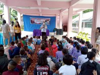 25 สิงหาคม 2568 นางเสาร์แก้ว อ่วมพิทยา เจ้าพนักงานสาธารณสุข รพ.สต.บ้านสันป่าไร่ ออกให้ความรู้เรื่องโรคหนอนพยาธิ การเก็บอุจจาระส่งตรวจและนัดหมายการส่งอุจจาระเพื่อตรวจหาไข่พยาธิ ในเด็กนักเรียนโรงเรียนจาตุรจินดา ตามโครงการพระราชดำริ สมเด็จพระกนิษฐาธิราชเจ้า 