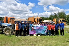 นายกจอย (นายก อบจ.ตาก) ลงพื้นที่ตรวจติดตามโครงการซ่อมแซมถนนลูกรัง ในพื้นที่ ต.โป่งแดง อ.เมืองตาก