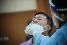 อบจ.ตาก ตรวจคัดกรองด้วยชุดตรวจ Atigen Test Kid (ATK) ให้แก่บุคลากรในสังกัด ตามนโยบาย นายก อบจ.ตาก เพื่อป้องกันการแพร่ระบาดของโรค covid-19