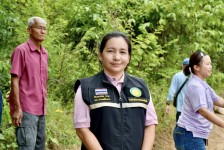 นายกจอย (นายก อบจ.ตาก) ลงพื้นที่ตรวจติดตามโครงการปรับปรุงถนน ในพื้นที่บ้านวังม่วง ต.ไม้งาม อ.เมืองตาก งบประมาณ 419,700 บาท