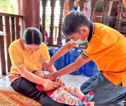 1 ก.ย.2568 รพ.สต.บ้านสันป่าไร่ ออกหน่วยให้บริการฉีดวัคซีนเด็กอายุ 2 เดือน ถึง 4 ปี , นักเรียนหญิงชั้น ป.5 และ นักเรียนชั้น ป.6 เขตพื้นที่ สสช.ห้วยกระทิง ( หมู่ 6 ต.พระธาตุ) รวม 21 ราย พร้อมทั้ง เจาะเลือดตรวจความเข้มข้นของเลือด(hct) และ จ่ายยา para syr , f