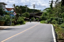 นายกจอย (นายก อบจ.ตาก) ตรวจความเรียบร้อยของโครงการปรับปรุงถนนโดยซ่อมแชมเป็นผิวทางแอสฟัลท์ติกคอนกรีต (Overlay)ในพื้นที่ ต.แม่กุ - ต.แม่ตาว อ.แม่สอด งบประมาณ 1,219,800 บาท 