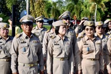 นายก อบจ.ตาก นำข้าราชการ พนักงานจ้าง ลูกจ้าง ในสังกัด อบจ.ตาก จัดกิจกรรมเนื่องในวันพระราชทานธงชาติไทย 28 กันยายน 2568