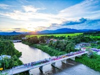 นายกจอย เปิดสะพานข้ามลำห้วยแม่ท้อ เชื่อมเส้นทาง 2 ตำบล