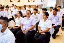 นายกจอย นายกอบจ.ตาก มอบวุฒิบัตรการจบหลักสูตรในโครงการสัมมนาวิชาการ “เทคนิคการพัฒนาคุณภาพชีวิตสู่ความสำเร็จ” ครั้งที่ 1 ประจำปีการศึกษา 2568 ณ ศูนย์ประเมินเทียบระดับการศึกษาในสังกัดสำนักงานส่งเสริมการเรียนรู้จังหวัดตาก