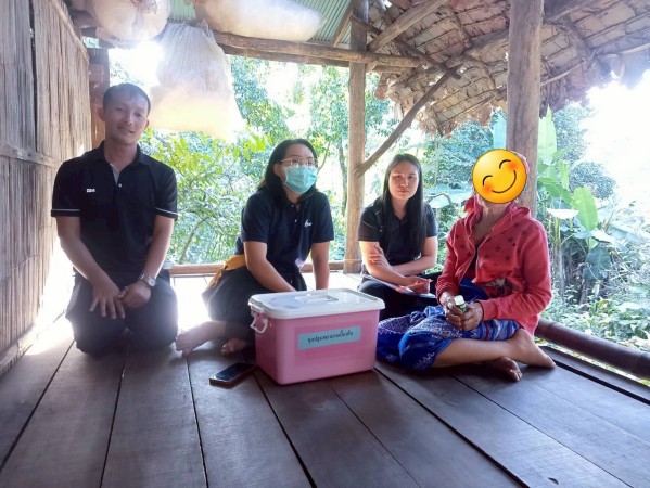 เยี่ยมบ้าน