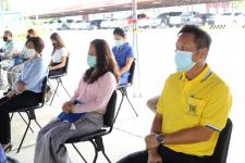 นายกองค์การบริหารส่วนจังหวัดตาก เป็นประธานในพิธีเปิดโครงการบริหารจัดการขยะมูลฝอยรวมและของเสียอันตรายชุมชน ประจำปีงบประมาณ พ.ศ. 2565