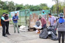 นายกองค์การบริหารส่วนจังหวัดตาก เป็นประธานในพิธีเปิดโครงการบริหารจัดการขยะมูลฝอยรวมและของเสียอันตรายชุมชน ประจำปีงบประมาณ พ.ศ. 2565