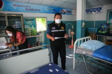 นายกองค์การบริหารส่วนจังหวัดตาก พร้อมด้วย คณะผู้บริหารและเจ้าหน้าที่ องค์การบริหารส่วนจังหวัดตาก ลงพื้นที่ตรวจเยี่ยมและให้กำลังใจเจ้าหน้าที่ผู้ปฏิบัติงาน ตามแผนการตรวจเยี่ยมพื้นที่ สถานีอนามัยเฉลิมพระเกียรติฯ และโรงพยาบาลส่งเสริมสุขภาพตำบล