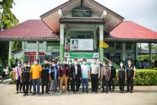 นายกองค์การบริหารส่วนจังหวัดตาก พร้อมด้วย คณะผู้บริหารและเจ้าหน้าที่ องค์การบริหารส่วนจังหวัดตาก ลงพื้นที่ตรวจเยี่ยมและให้กำลังใจเจ้าหน้าที่ผู้ปฏิบัติงาน ตามแผนการตรวจเยี่ยมพื้นที่ สถานีอนามัยเฉลิมพระเกียรติฯ และโรงพยาบาลส่งเสริมสุขภาพตำบล