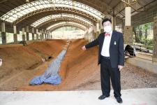 นายณัฐวุฒิ ทวีเกื้อกูลกิจ นายกองค์การบริหารส่วนจังหวัดตาก ในฐานะผู้อำนวยการอุทยานธรณีไม้กลายเป็นหินตาก เป็นประธานในพิธีเปิดโครงการอบรมมัคคุเทศก์คืนถิ่น รุ่นที่ 1 ประจำปีงบประมาณ พ.ศ. 2565